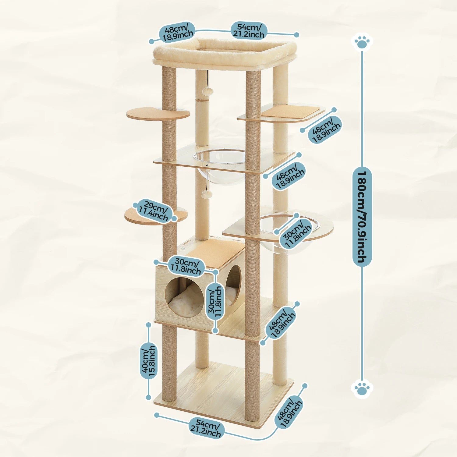 Vue produit de l'arbre à chat en bois beige sur fond blanc avec plusieurs chats répartis sur les niveaux