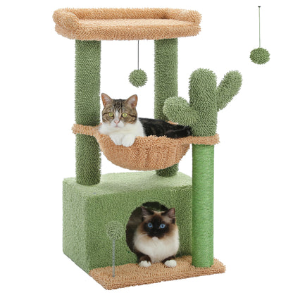 Vue complète de l'arbre à chat cactus vert et beige sur fond blanc avec chat installé dans la niche