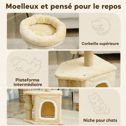 Corbeille supérieure rembourrée en beige, plateforme intermédiaire en sisal et niche fermée avec accès arrondi pour le repos du chat.