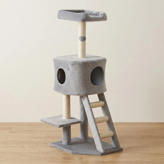 Arbre à chat gris avec niche cylindrique, plateformes, poteau sisal beige et échelle d'accès en bois.
